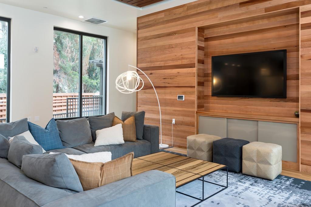 Global Luxury Suites At Downtown Маунтин Вю Екстериор снимка
