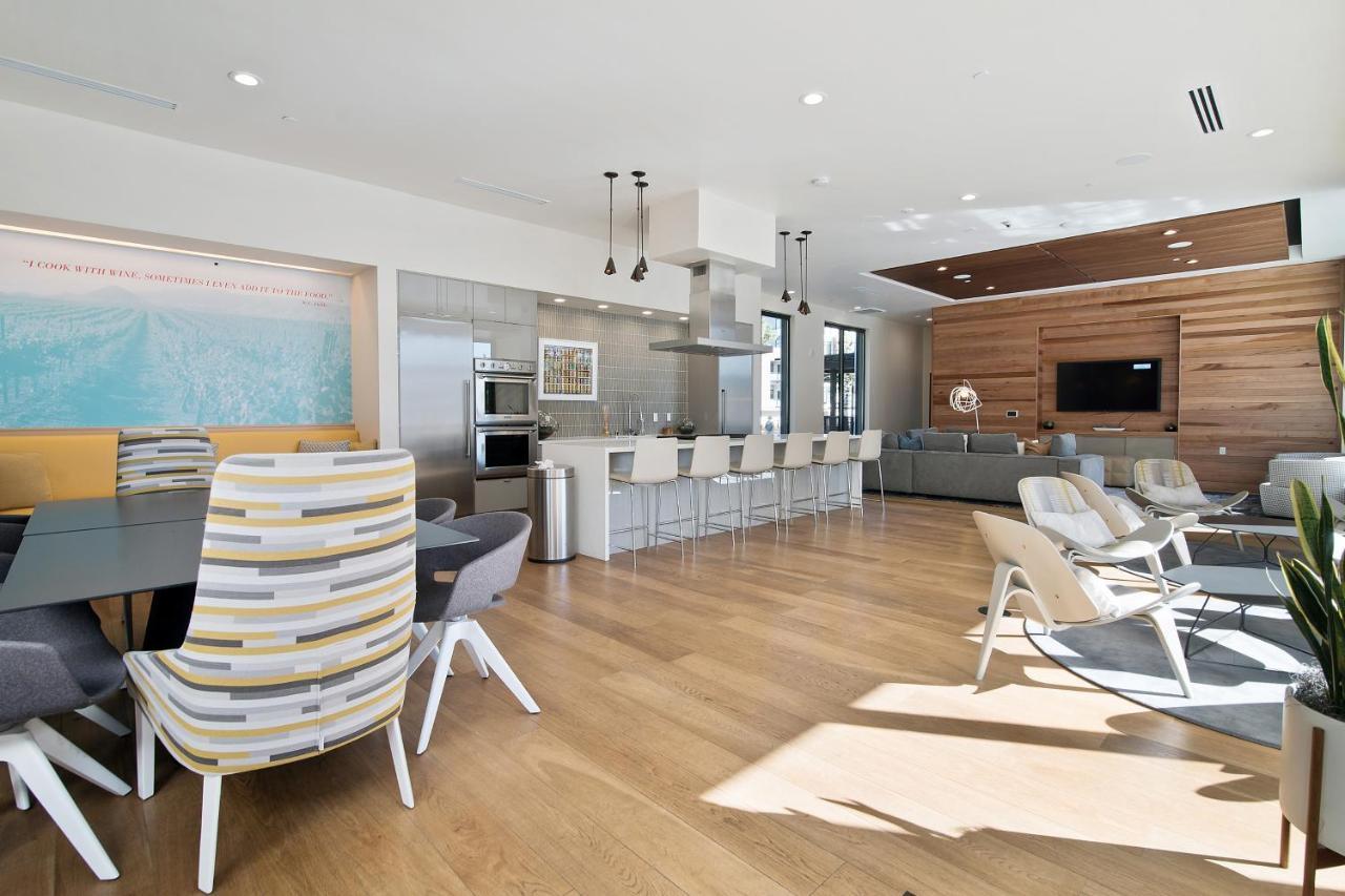 Global Luxury Suites At Downtown Маунтин Вю Екстериор снимка