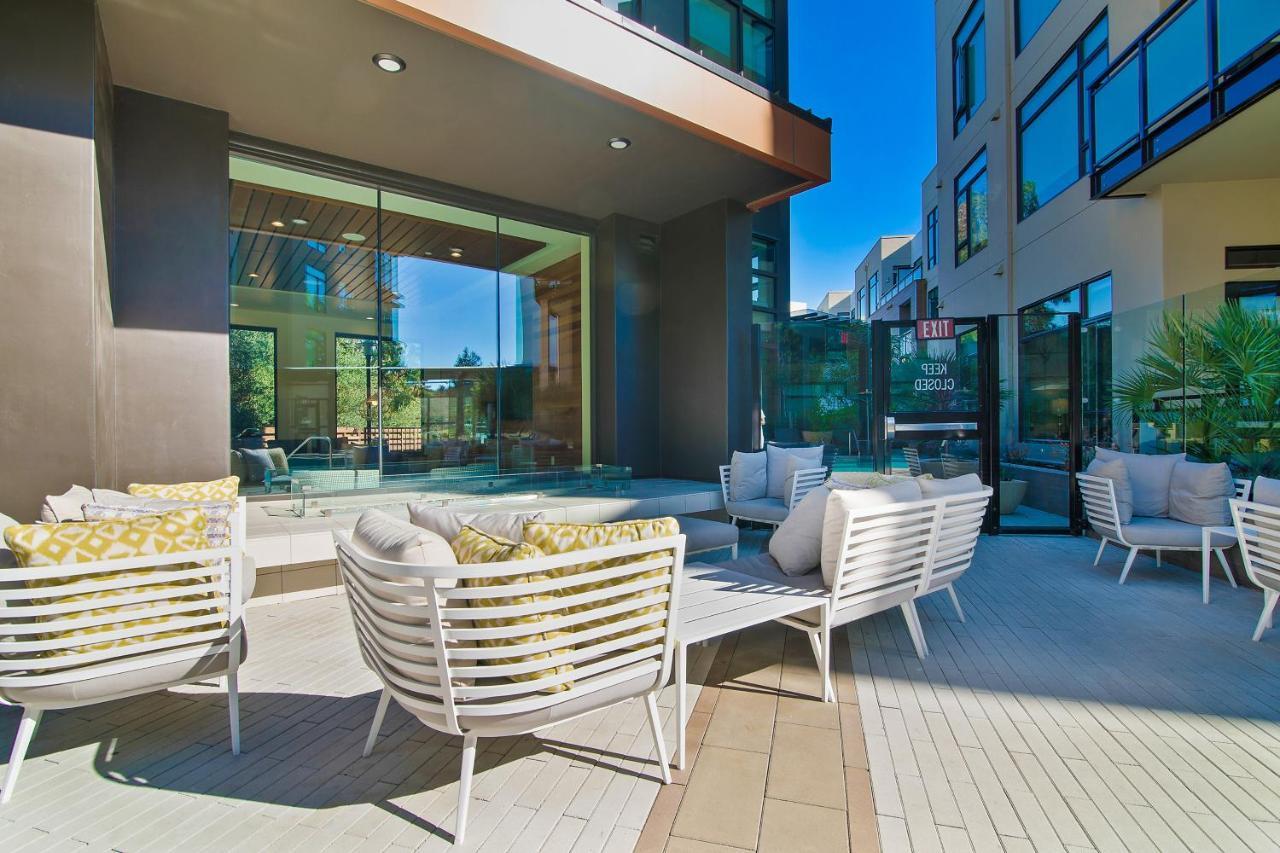 Global Luxury Suites At Downtown Маунтин Вю Екстериор снимка