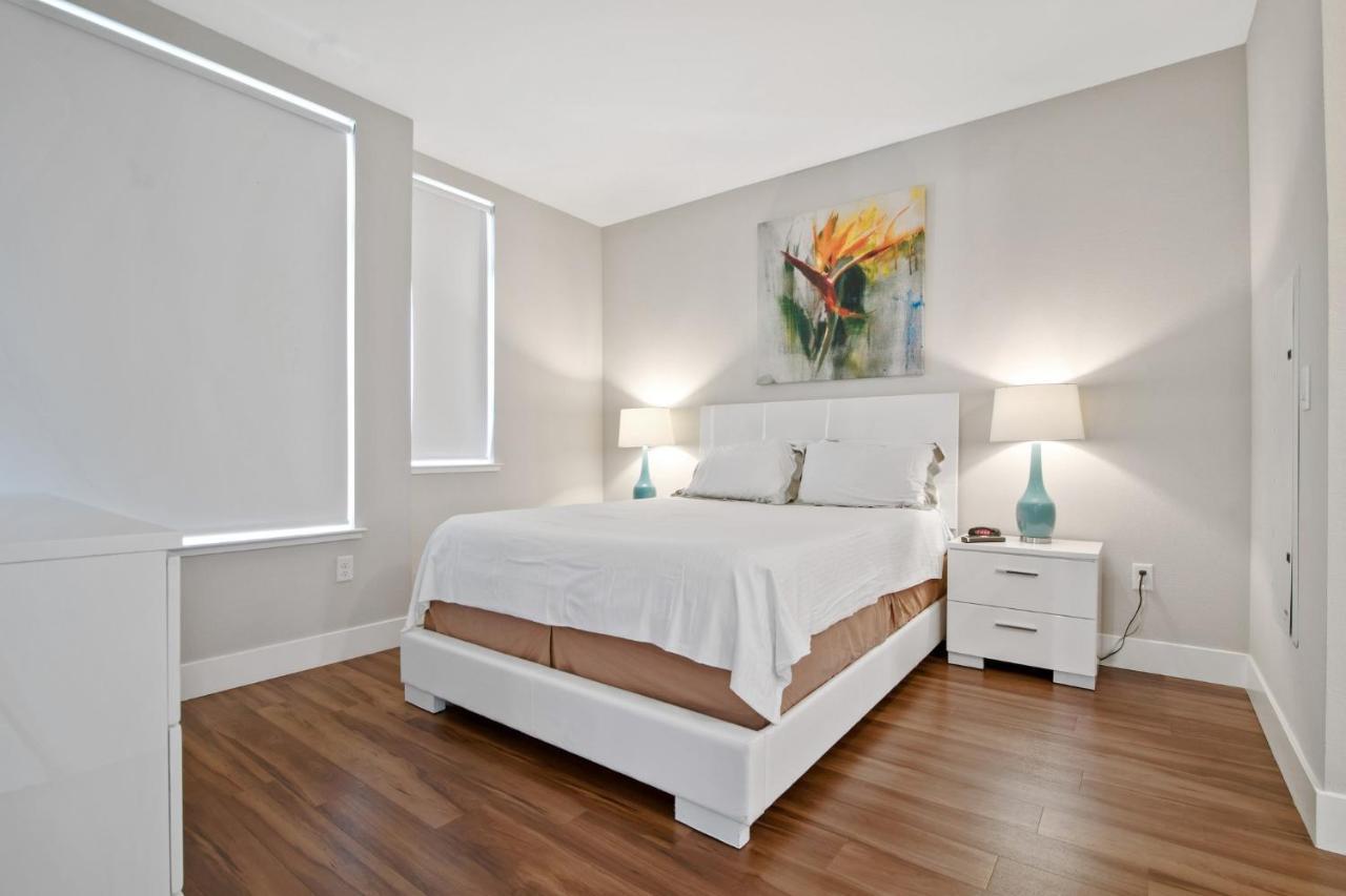 Global Luxury Suites At Downtown Маунтин Вю Екстериор снимка